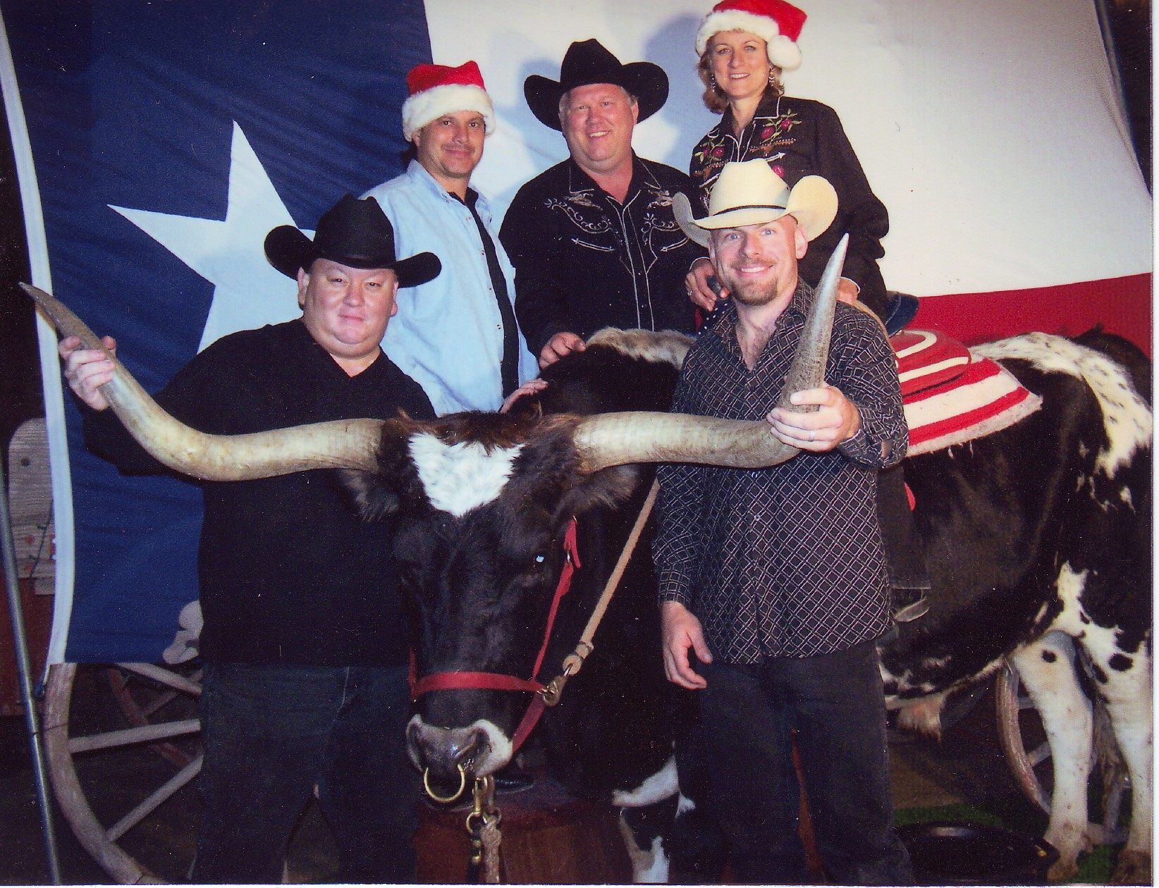 Thanks to Ralph Fisher's Photo Animals for our Xmas Picture!  La Grange, Tx